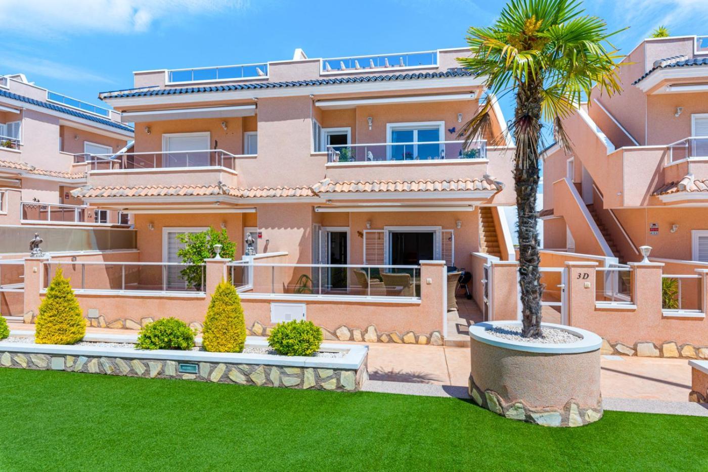Apartments Punta Prima Indoor & Outdoor Pool Torrevieja Esterno foto